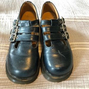 Dr. Martens Navy Triple Strap women’s size 8